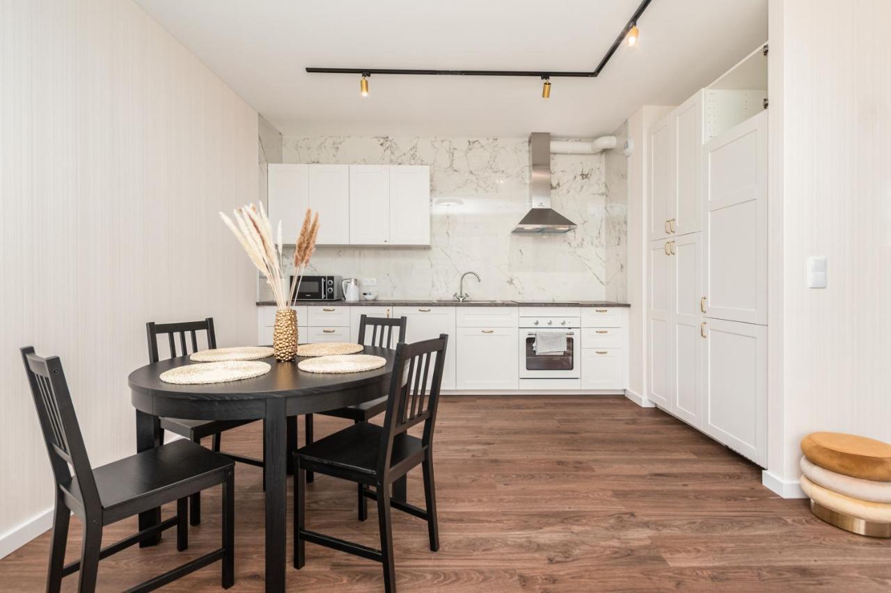 Aleja Sikorskiego 18 By Homeprime Warszawa Eksteriør bilde